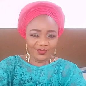 Meet your Posher, Funsho